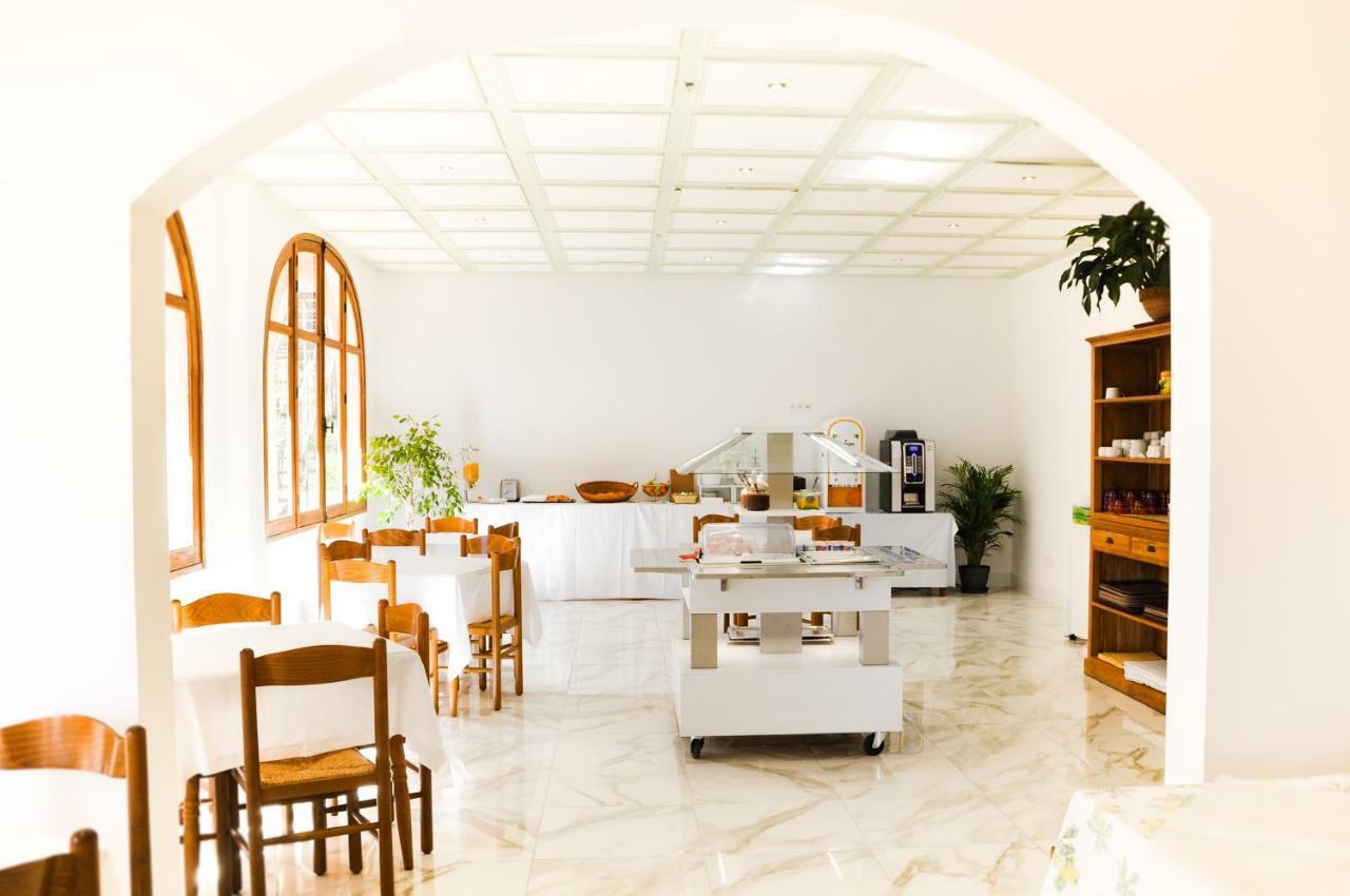 Hotel Les Arbousiers Καλβί Εξωτερικό φωτογραφία